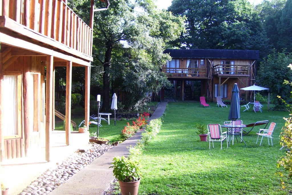 Cabañas Spa Bungalows Huarranchi Pucon Bagian luar foto